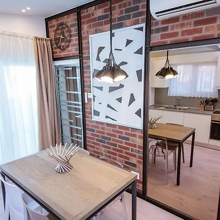 No 6 Apartment Constanta