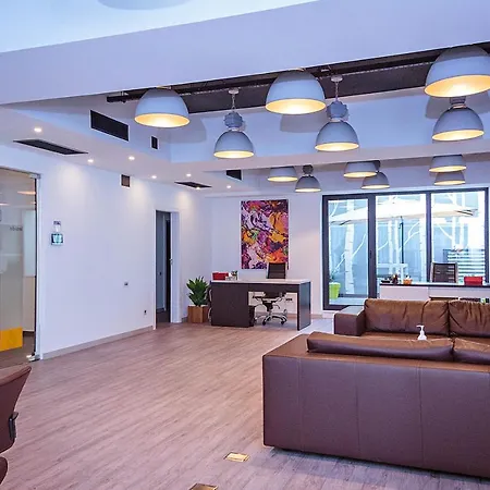 Apartamento No 6 Constança